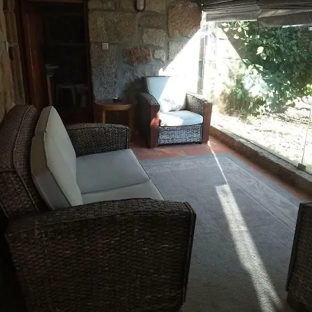 펜션 Casa Da Costeira Figueiro